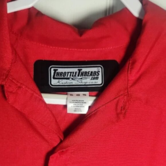 Vibrant Red Casual Button Down Shirt with Pointed Collar - Picture 2 of 5